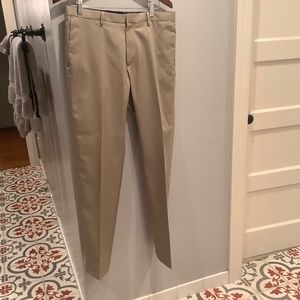 Banana Republic- slim fit 32 x 34